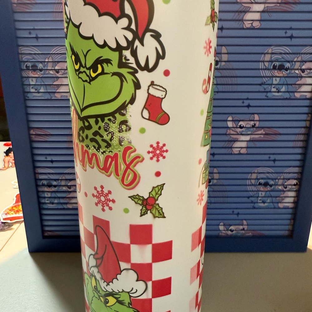 Merry Grinch Green and Red Party Tumbler - Picture 4 of 6